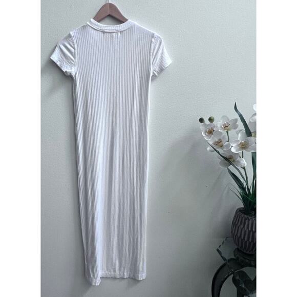 FREE PEOPLE White Crewneck Short Sleeve Bodycon Midi Dress Women's XS Beachy - Picture 2 of 6